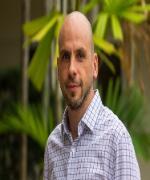 Dr. Juhasz profile picture 2